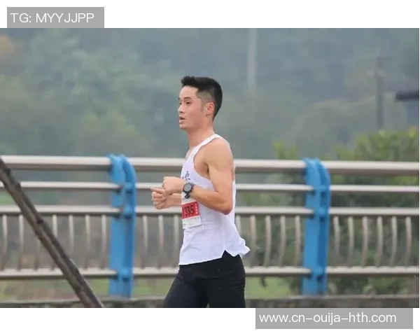 时间坚持“临战状态” 四川中江民警朱家灵夺得“继光之路”半程马拉松亚军